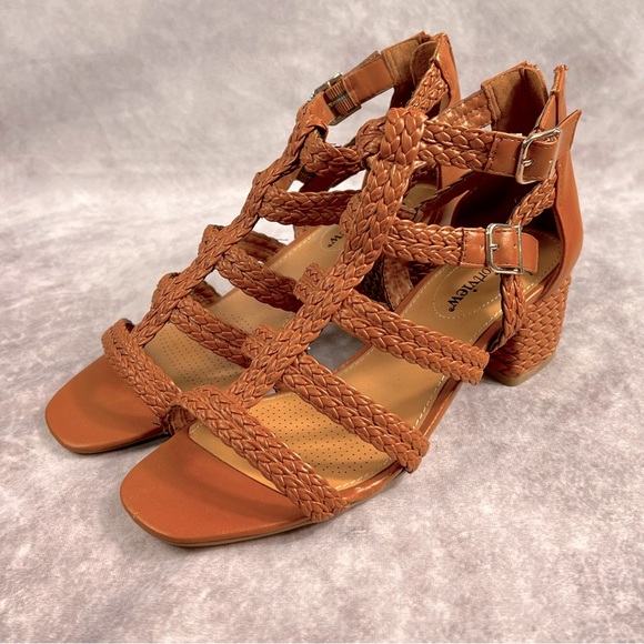 Comfortveiw Sandal Shoes Womens 8.5 WW Gladiator Buckle Heels - Picture 1 of 10
